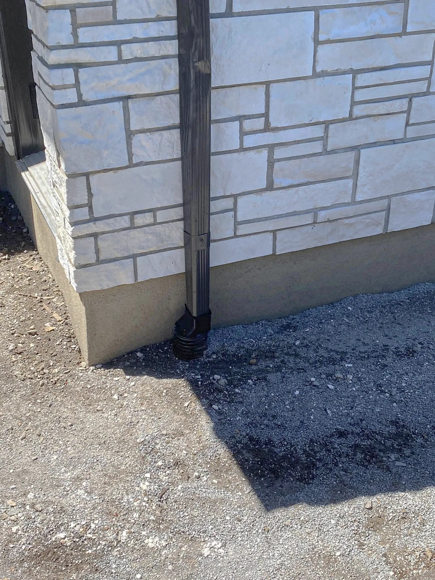 Parged foundation, clean straight finish — Ottawa & Gatineau